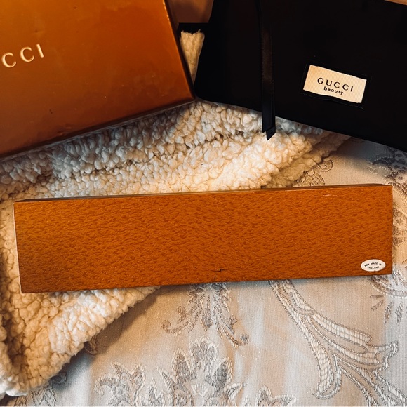 Vintage Gucci Watch - Two Tone - Picture 14 of 14